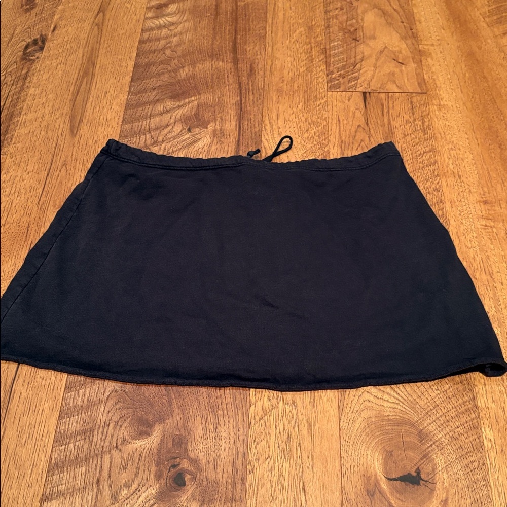 American Apparel Woman’s Black Soft Skirt Size L - Picture 2 of 4